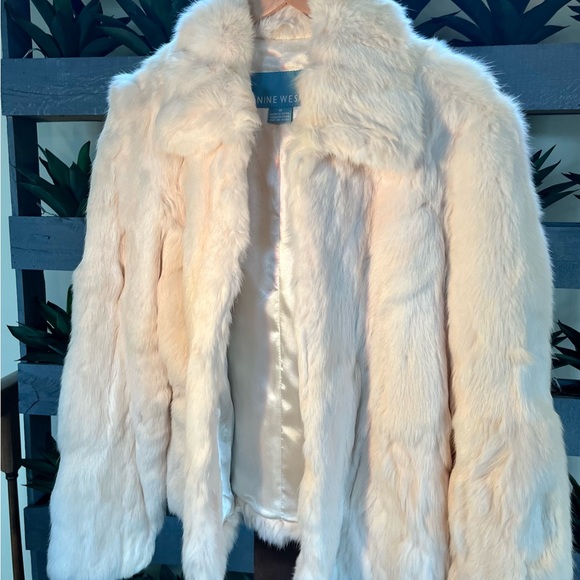 White 100% Rabbit women’s coat. Wore only twice! - Picture 1 of 6